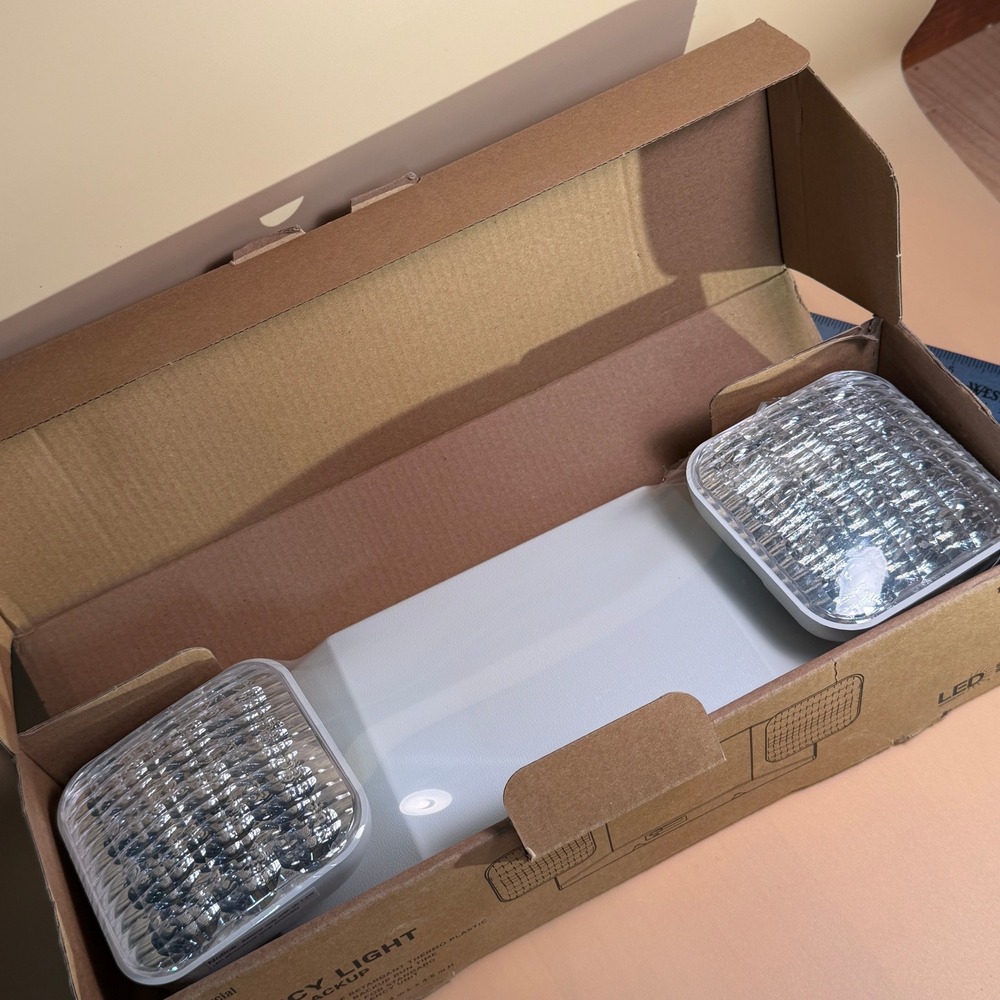 Commercial Electric LED Emergency Light Battery Backup White EMLEDRECT120277